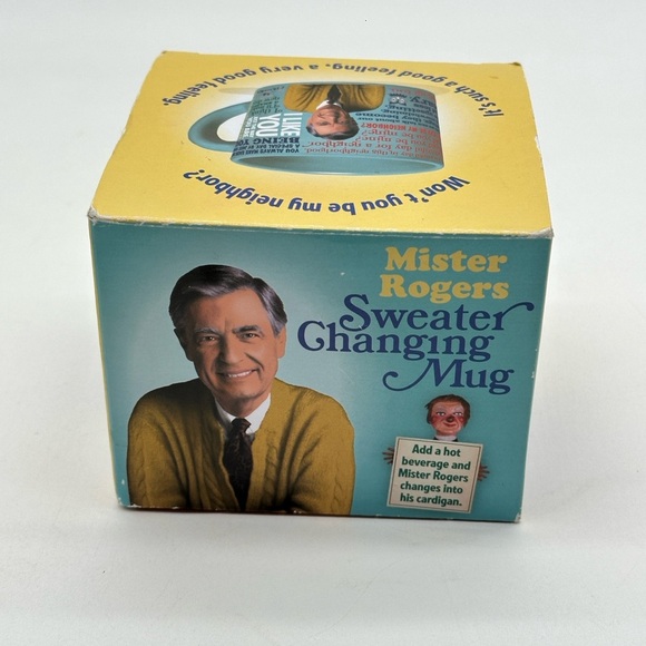 Classic 2014 Mister (Mr.) Rogers Neighborhood Sweater Heat Changing Mug NEW! - Picture 1 of 9